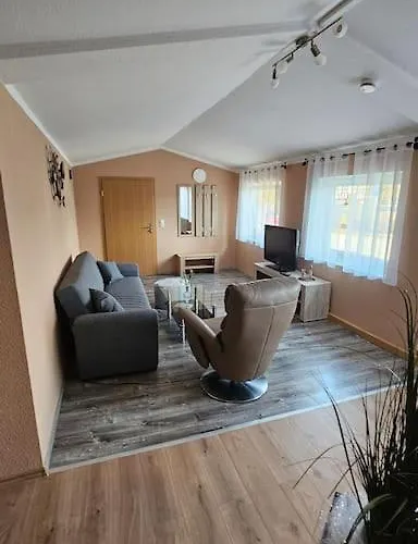 Am Schwanenteich Bad Klosterlausnitz